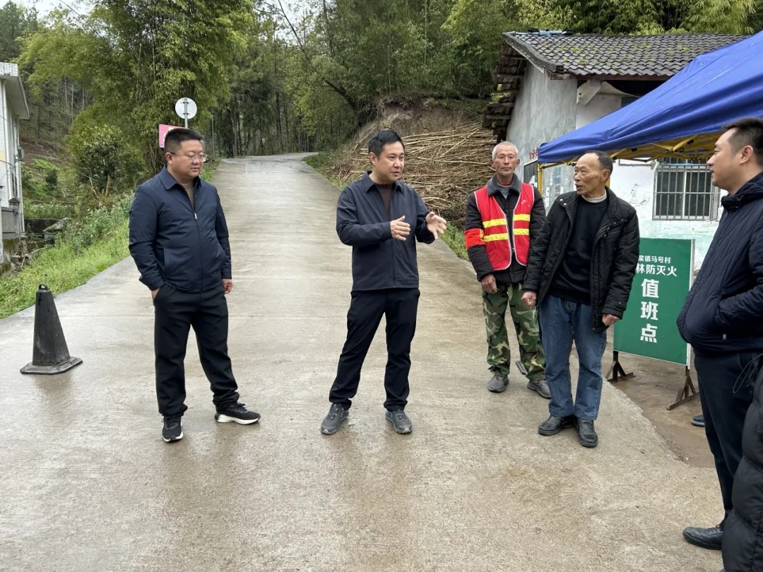 熊安调研开江县后厢片区基层社会治理工作暨