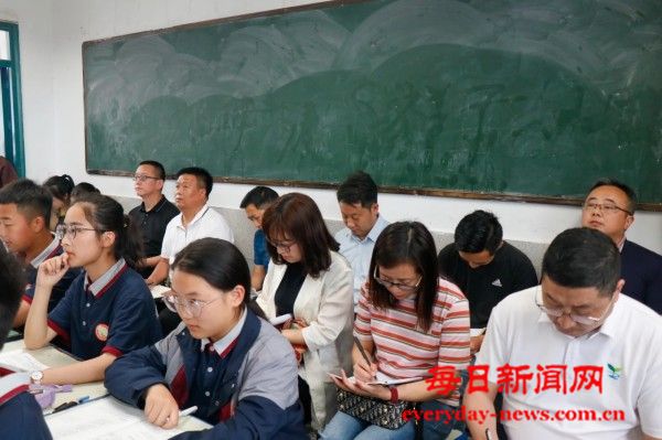 微信图片_2025-05-25_084613_300.jpg 微信图片_2025-05-25_084613_300.jpg