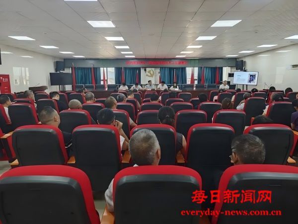 开江县任市镇多措并举抓好森林防灭火