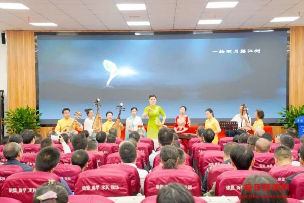 擘画矩阵蓝图 共筑育人高地——巴中二中教