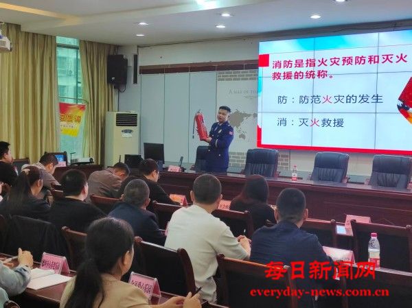 微信图片_20251017135111_270_19.jpg 微信图片_20251017135111_270_19.jpg