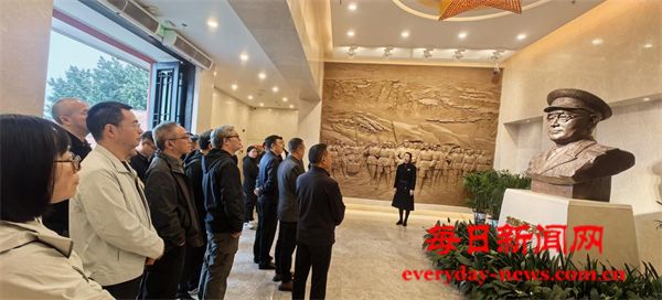 红色精神永传承 万达开云齐发展——达州开