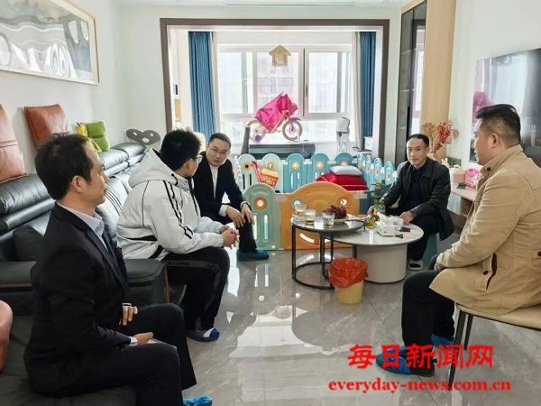 家校同心护成长 温情家访伴秋假——巴州区