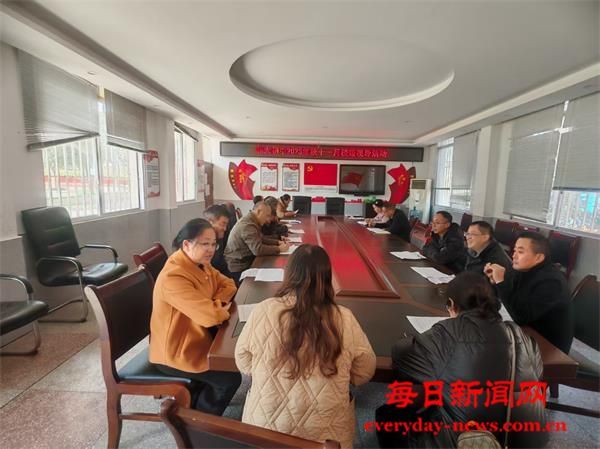 以视导强规范 以研讨育素养 ——开江县永