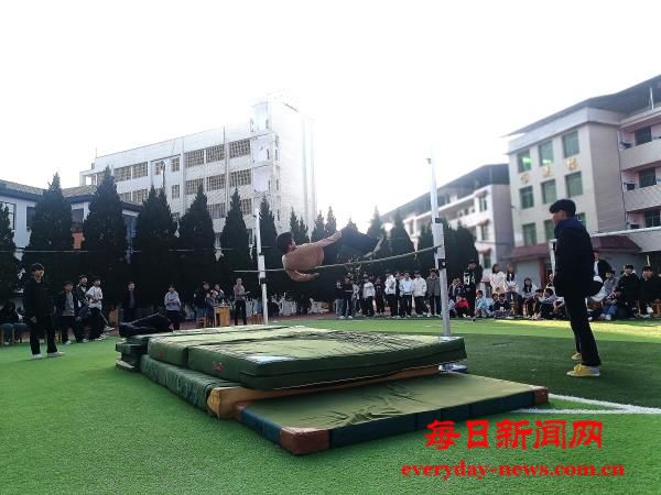 1764336724471598.jpg 1764336724471598.jpg