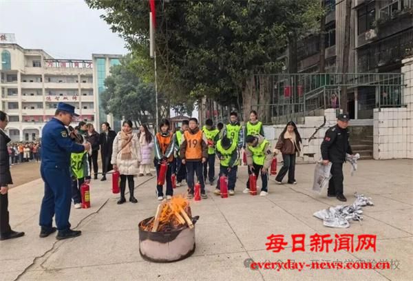 1765868740929398.jpg 1765868740929398.jpg