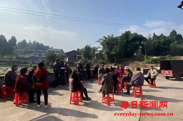 结婚照_1766390735738.png 结婚照_1766390735738.png