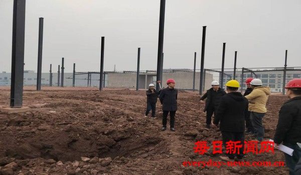 元旦前夕开展在建工地安全检查 筑牢岁末 