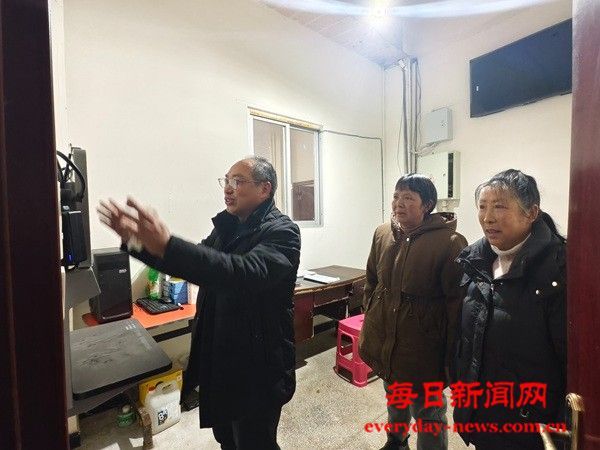 家校共建阳光食堂，师生同筑安全防线 ——