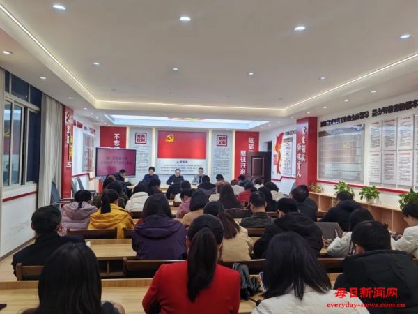 擂响中考战鼓 凝心聚力前行——通江县实验