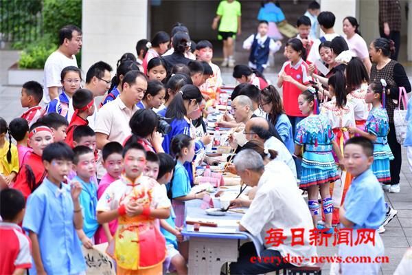 红心耀文治 艺彩绽恩阳——恩阳区文治实验