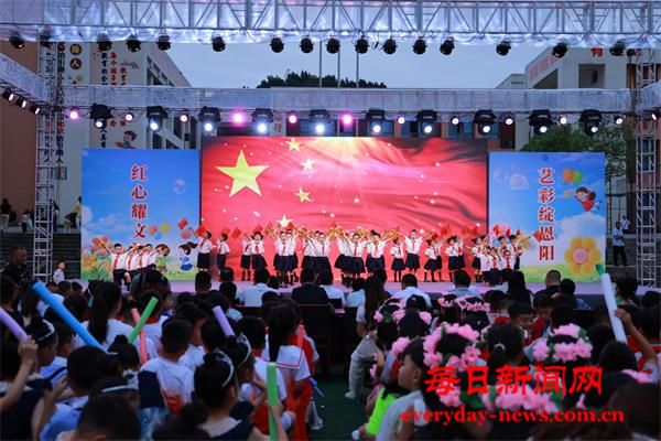 红色的约定1_看图王.jpg