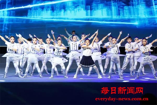 六一 (10)_看图王.jpg